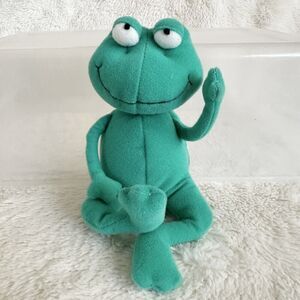 Hallmark Green Cross Legged Sitting Frog Toad Plush 6” Vintage